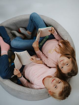 Nepremeškaj BLACK FRIDAY 🥰 Vytvorte deťom ich vlastný útulný svet s naším mäkučkým bazénikom, v ktorom sa dá nielen hrať,...